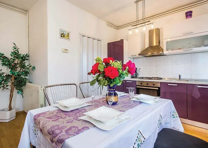 Ana Apartmán
